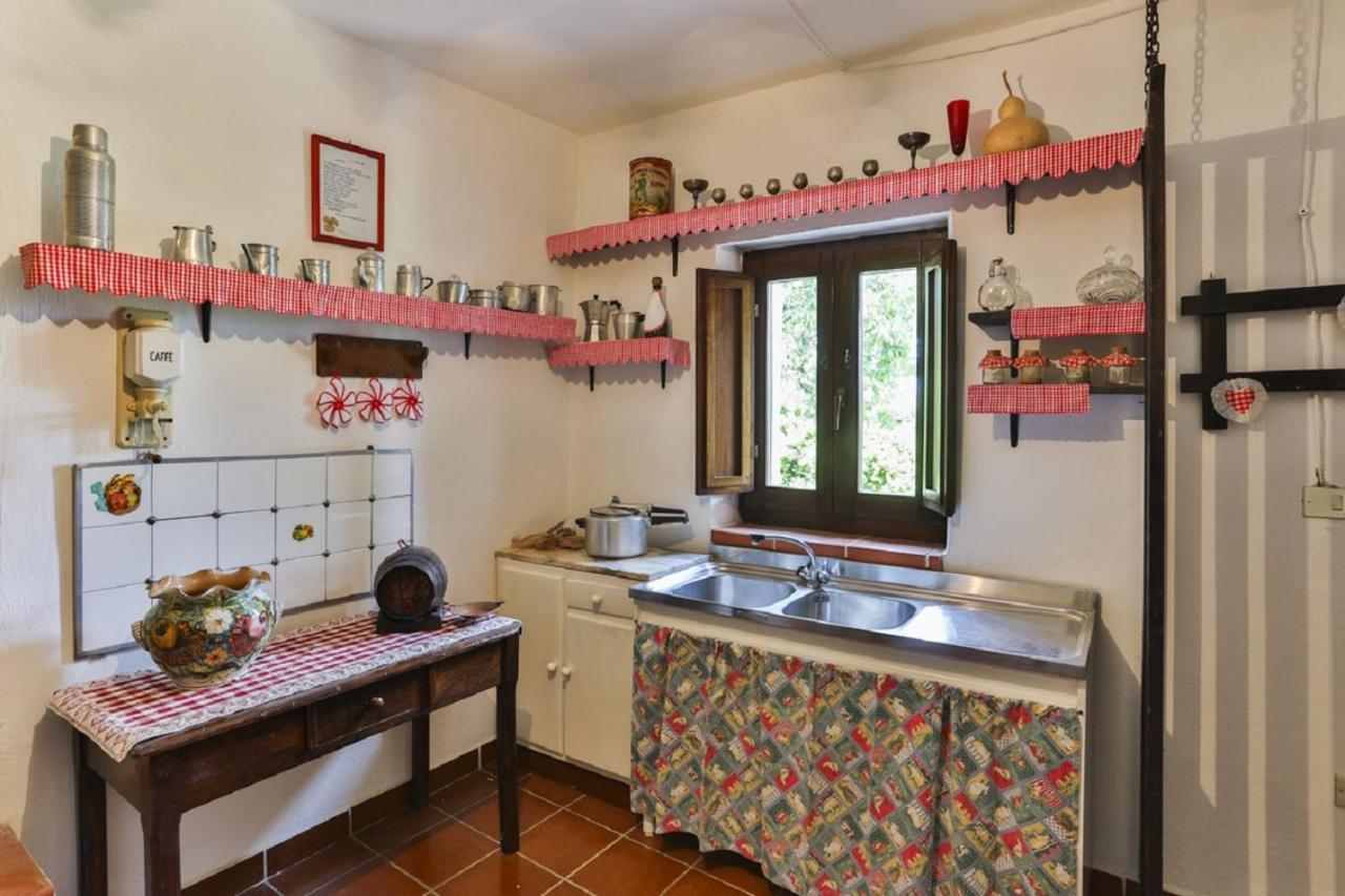 Il Ciavattone Bed And Bike Bed & Breakfast Сулмона Екстериор снимка